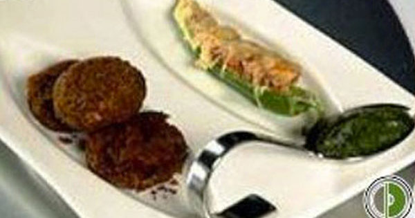 Kale Chane Ka Kebab with Mint Curd
